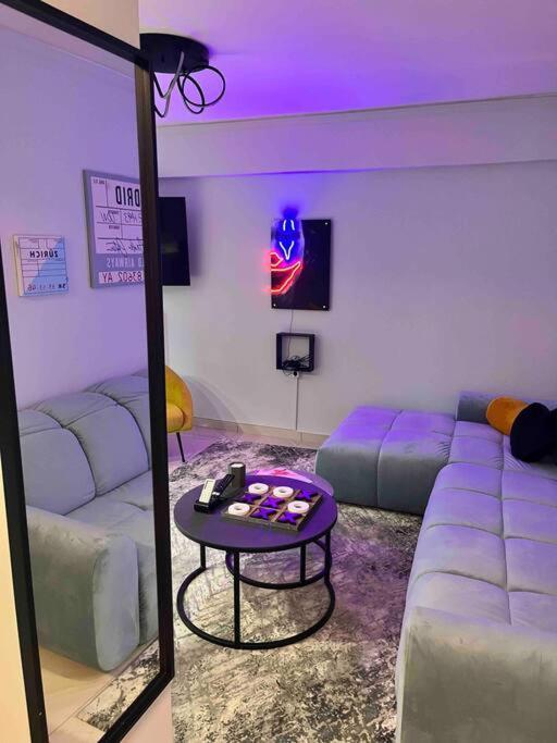 Fresh Spicy 1bd Amusement Arcade