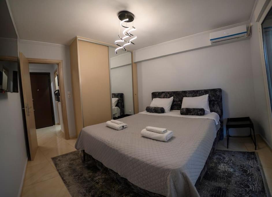 Fresh Spicy 1bd Amusement Arcade Apartment *